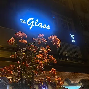  Auberge de jeunesse Glass